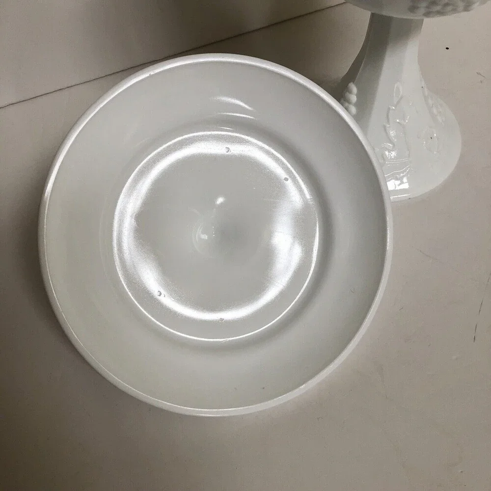 PEDESTAL CANDY DISH MIL GLASS BOWL COVERED GRAPE PATTERN 10